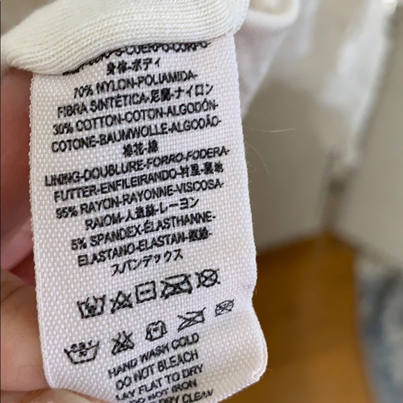 Jen’s Pirate Booty lace dress - Picture 4 of 4